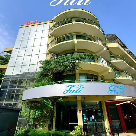 尤利酒店 3* 阳光海滩