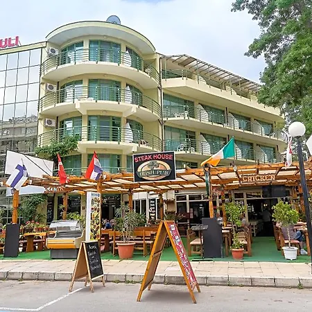 Juli Hotel
