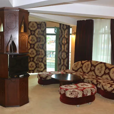 Juli Slantschew brjag